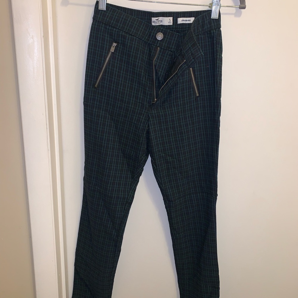NWOT Hollister Plaid Legging Pants Size Small